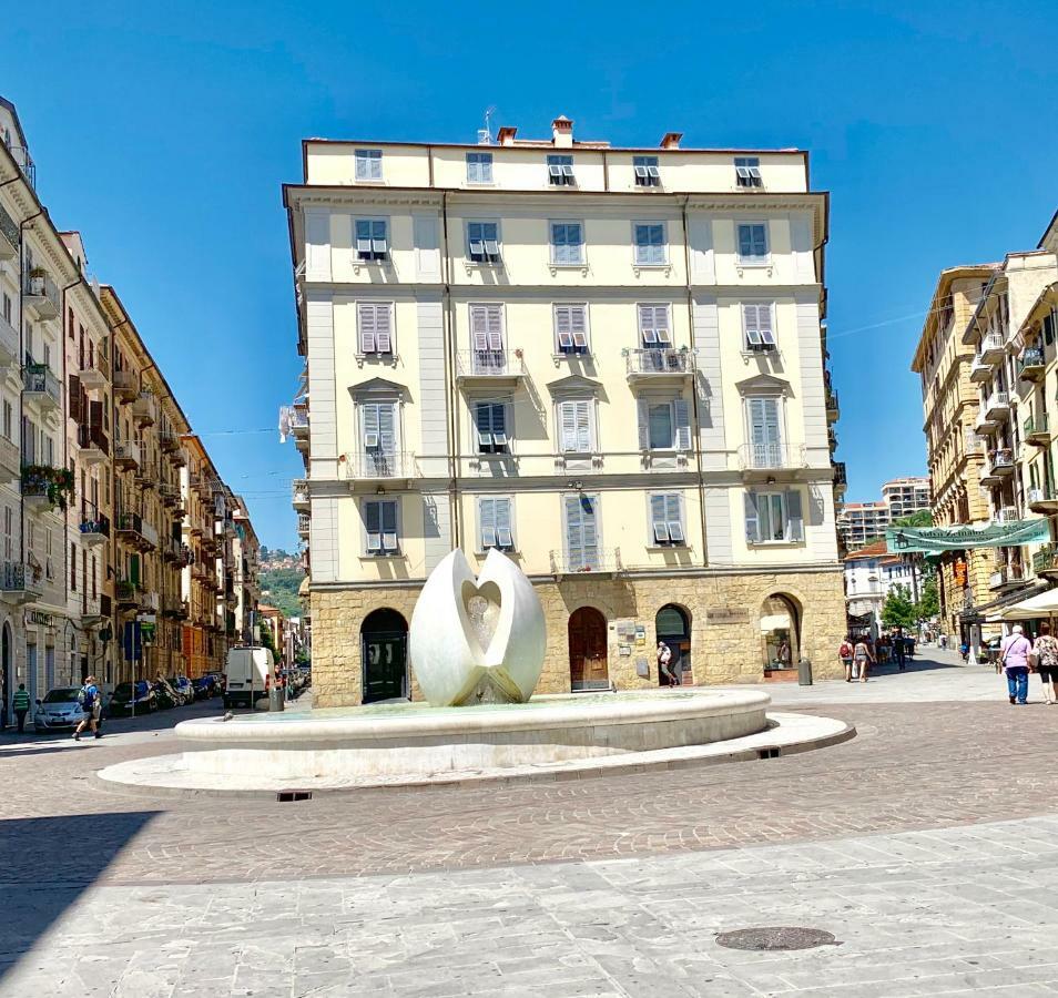 Center Loft Apartment La Spezia Luaran gambar